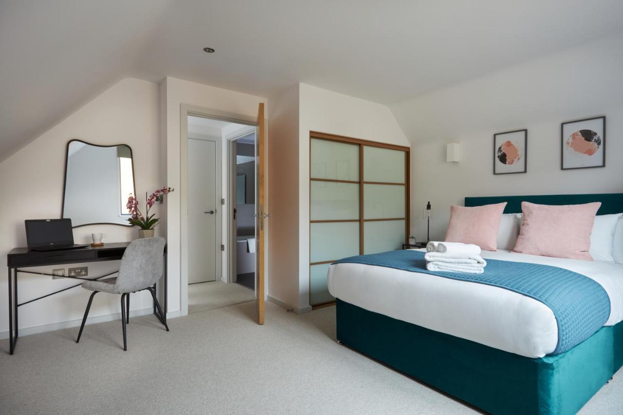 Hammersmith Mews By Viridian Apartments Лондон Экстерьер фото