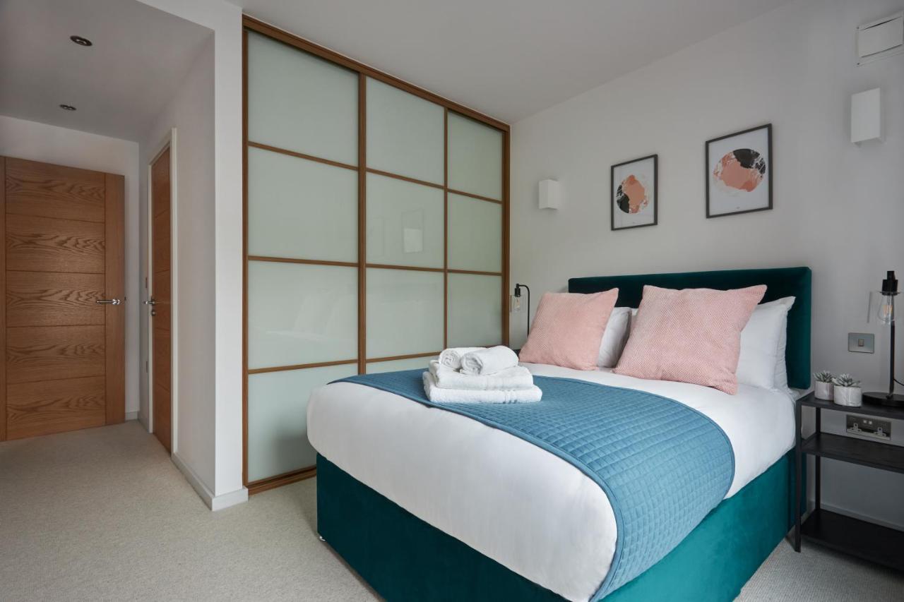 Hammersmith Mews By Viridian Apartments Лондон Экстерьер фото